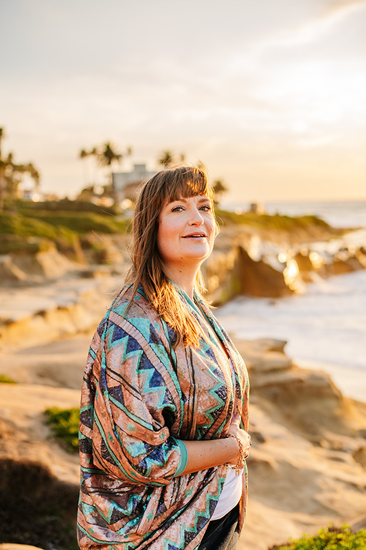 Asynchronous Coaching,Spiritual Business Coach, Maria Saraphina